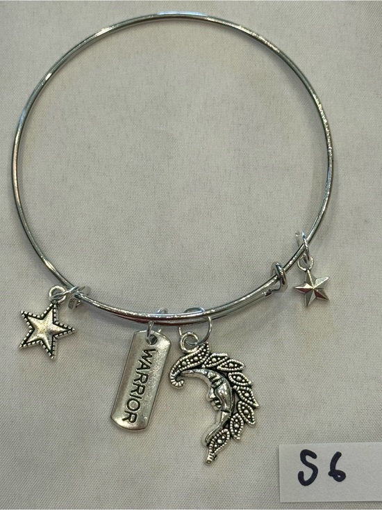 Hand Crafted Jewelry - S6 Warrior Strength Moon Star Charm Bangle Bracelet